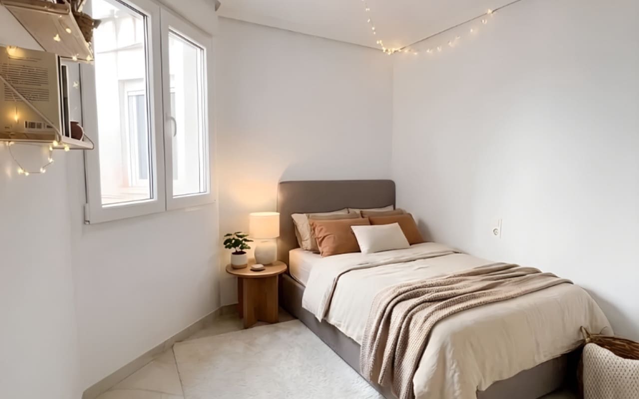 Ático de 2 habitaciones en Torrevieja en venta - 198.900 € (Ref: 9805177)