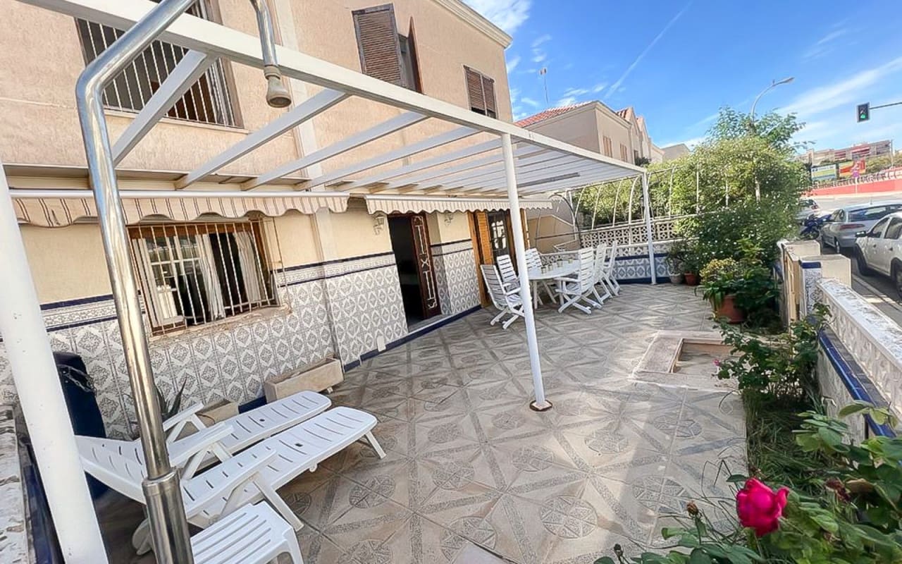 4 camera da letto Villetta a Schiera in vendita in Santa Pola - 290.000 € (Rif: 9805178)