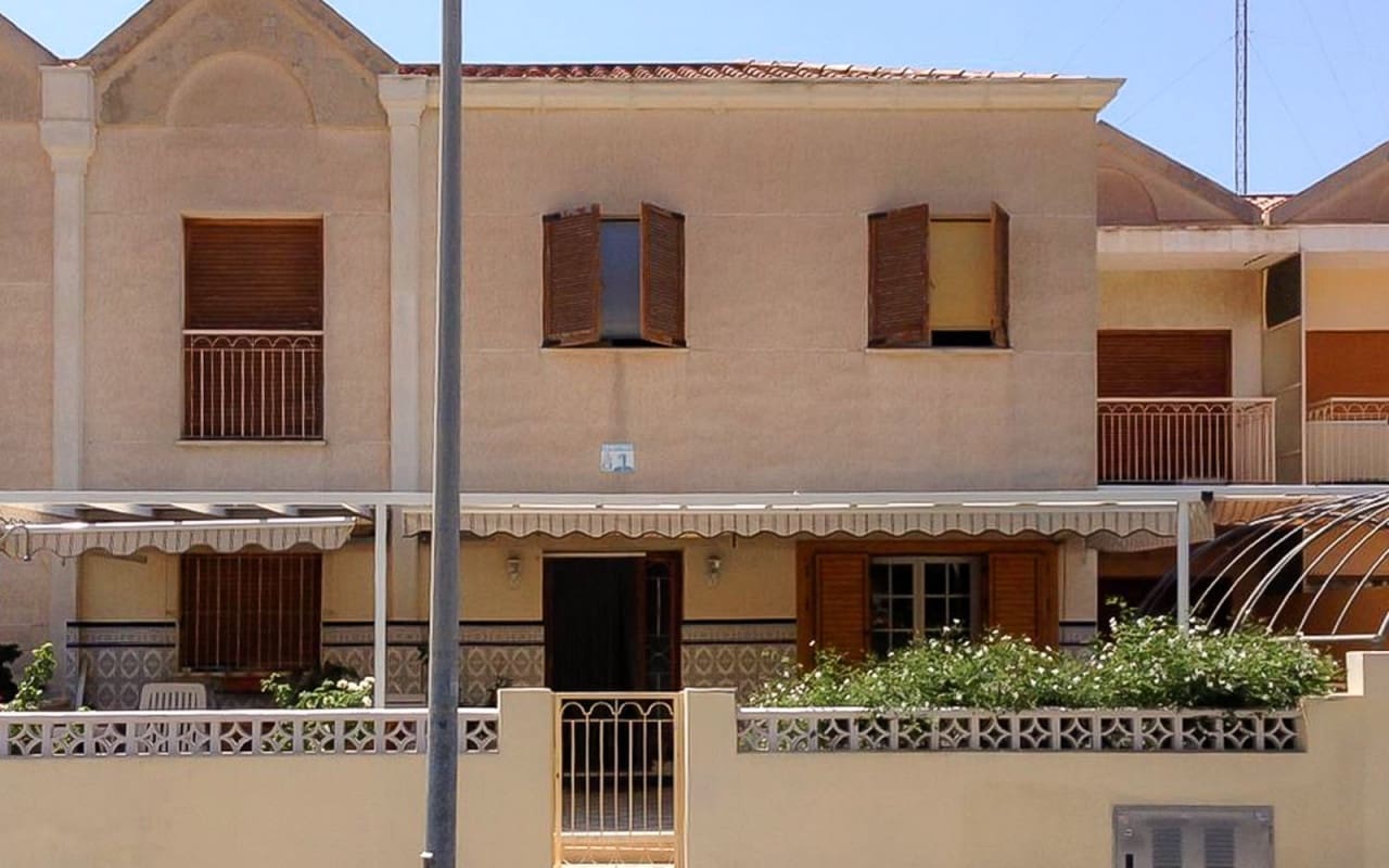 4 camera da letto Villetta a Schiera in vendita in Santa Pola - 290.000 € (Rif: 9805178)