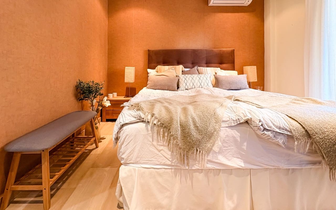 4 bedroom Villa for sale in Guardamar del Segura with pool - € 950,000 (Ref: 9805179)