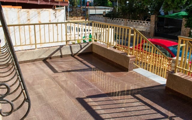 5 soveværelse Rækkehus til salg i Torre de la Horadada, Pilar de la Horadada - € 360.000 (Ref: 9805180)