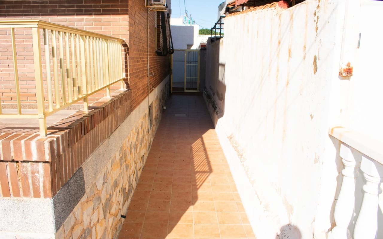 5 soveværelse Rækkehus til salg i Torre de la Horadada - € 360.000 (Ref: 9805180)