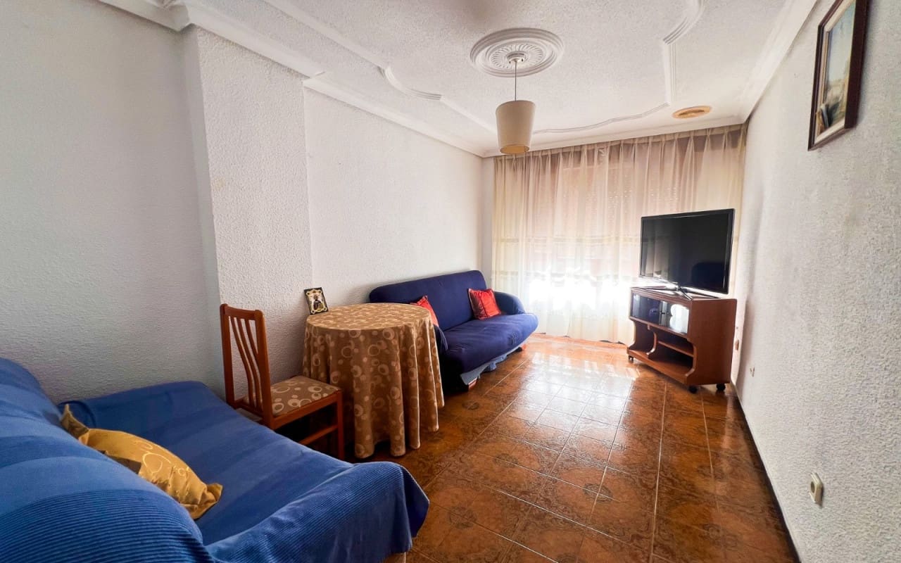 5 sovrum Radhus till salu i Guardamar del Segura - 380 000 € (Ref: 9805181)