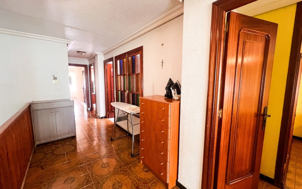 5 sovrum Radhus till salu i Guardamar del Segura - 380 000 € (Ref: 9805181)