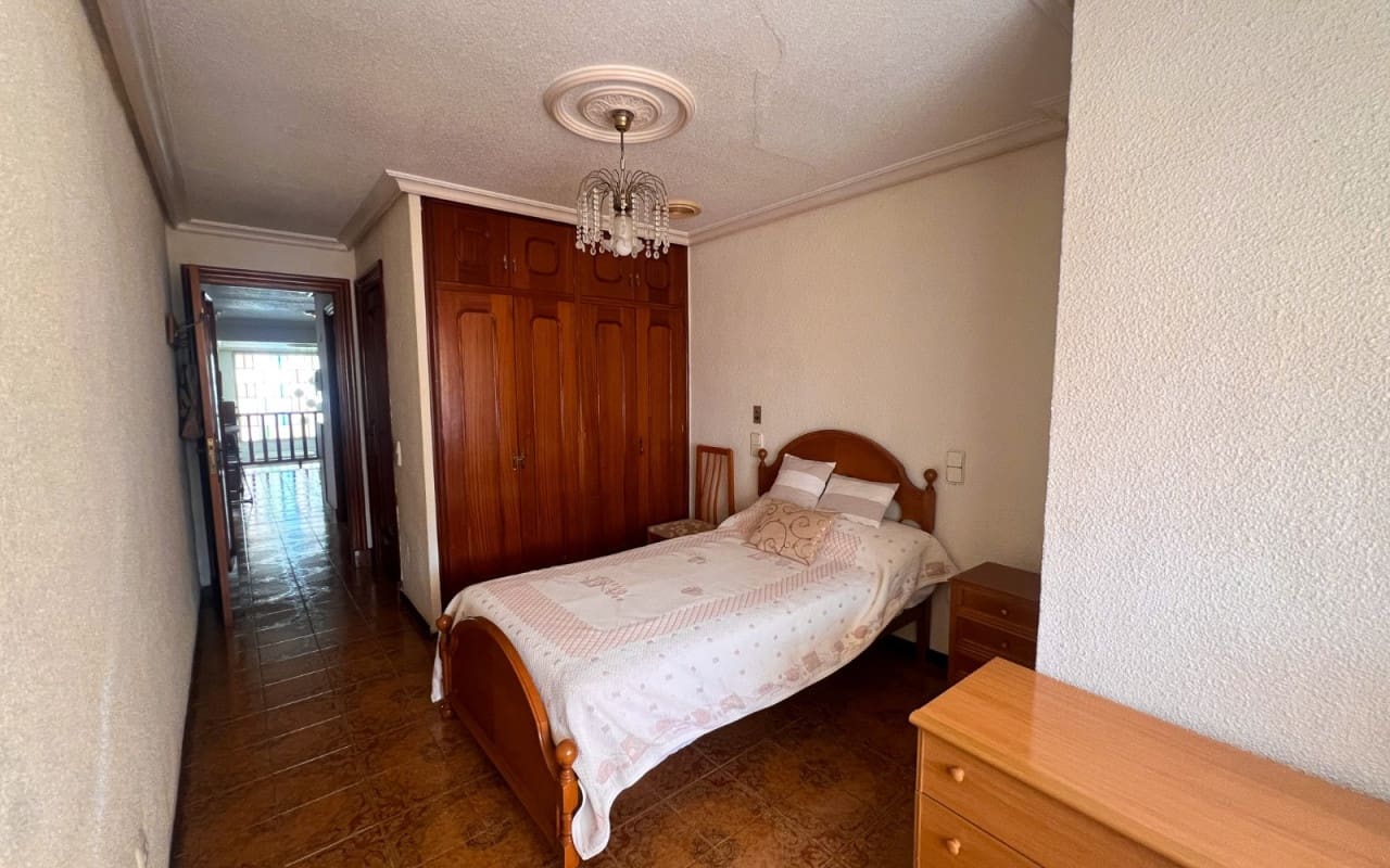 5 sovrum Radhus till salu i Guardamar del Segura - 380 000 € (Ref: 9805181)