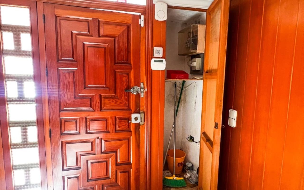 5 sovrum Radhus till salu i Guardamar del Segura - 380 000 € (Ref: 9805181)