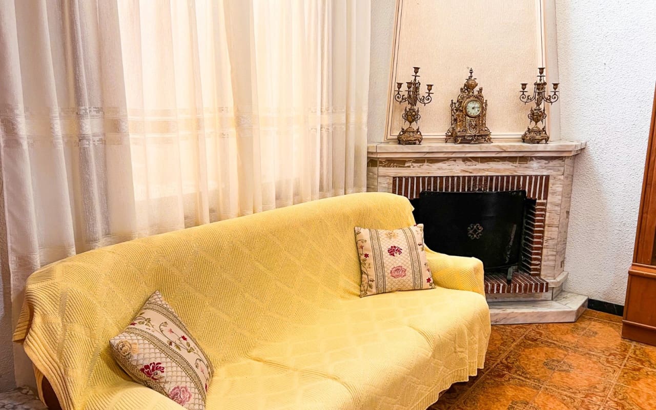 5 sovrum Radhus till salu i Guardamar del Segura - 380 000 € (Ref: 9805181)