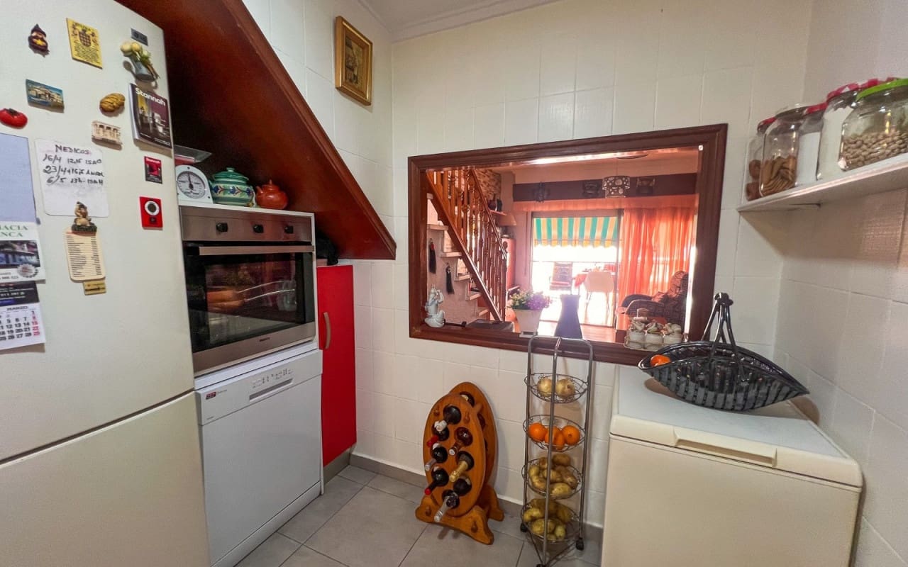 2 bedroom Penthouse for sale in Guardamar del Segura - € 239,000 (Ref: 9805182)