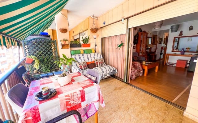 2 bedroom Penthouse for sale in Guardamar Playa, Guardamar del Segura - € 239,000 (Ref: 9805182)