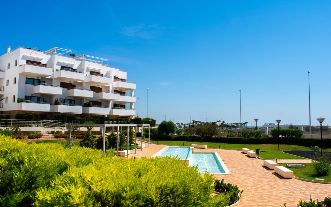 2 quarto Apartamento para venda em Cabo Roig com piscina - 246 000 € (Ref: 9805184)