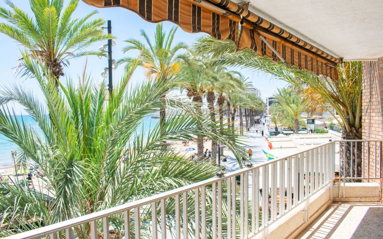 3 sovrum Strandlägenhet till salu i Torrevieja - 390 000 € (Ref: 9805185)