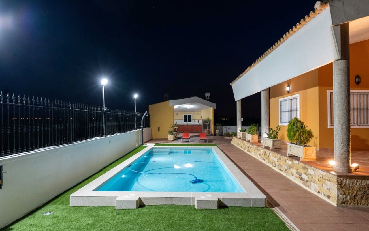 5 slaapkamer Finca/Landhuis te koop in Orihuela met zwembad - € 675.000 (Ref: 9805186)