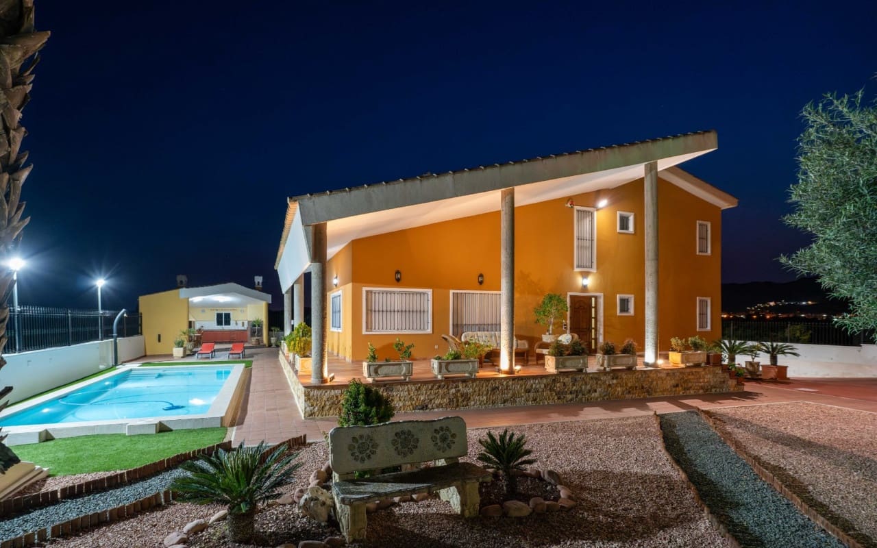 5 slaapkamer Finca/Landhuis te koop in Orihuela met zwembad - € 675.000 (Ref: 9805186)