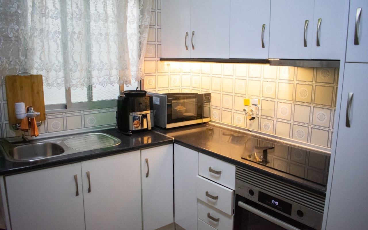 4 slaapkamer Appartement te koop in Torrevieja - € 200.000 (Ref: 9805189)