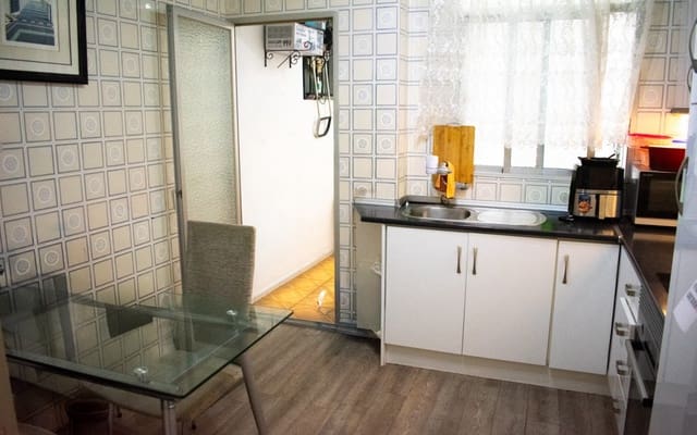 4 slaapkamer Appartement te koop in Antonio Machado, Torrevieja - € 200.000 (Ref: 9805189)