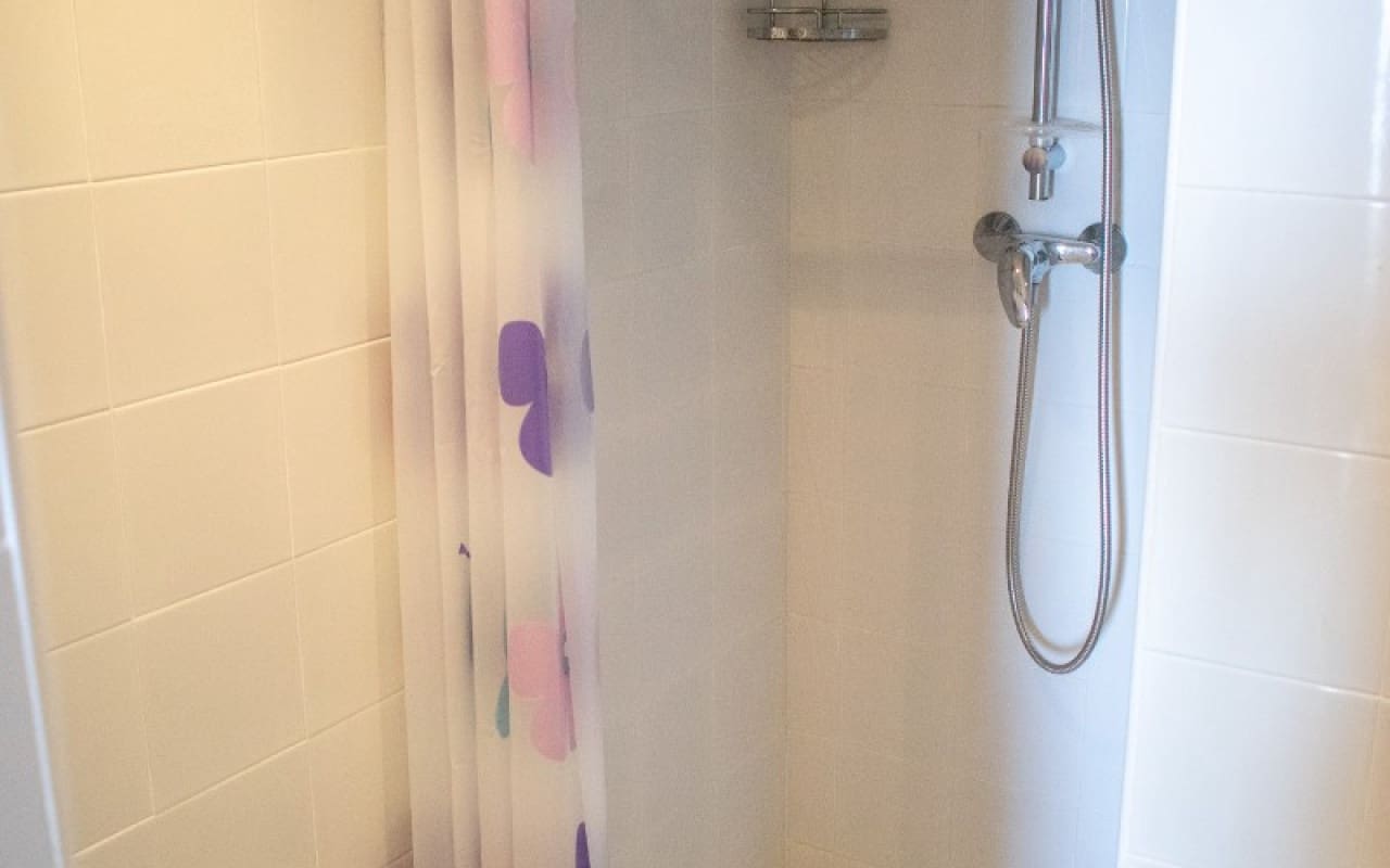 Apartamento de 3 habitaciones en Torrevieja en venta con piscina - 363.900 € (Ref: 9805190)