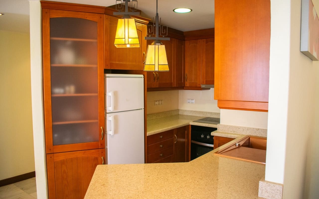 Apartamento de 3 habitaciones en Torrevieja en venta con piscina - 363.900 € (Ref: 9805190)