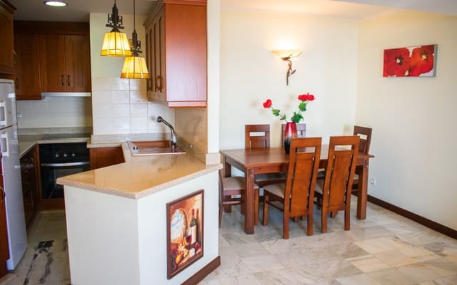 Apartamento de 3 habitaciones en Los Frutales, Torrevieja en venta con piscina - 363.900 € (Ref: 9805190)