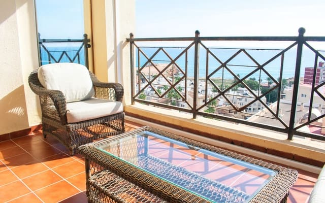 Apartamento de 3 habitaciones en Los Frutales, Torrevieja en venta con piscina - 363.900 € (Ref: 9805190)