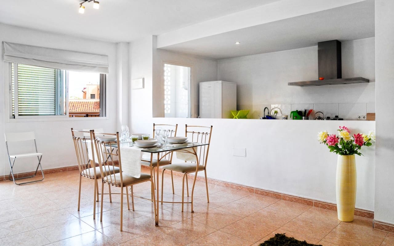 Apartamento de 2 habitaciones en Gran Alacant en venta con piscina - 280.000 € (Ref: 9805196)