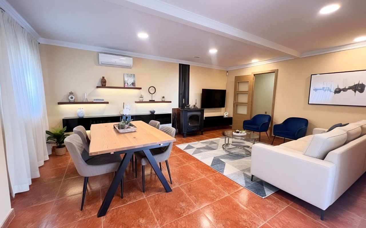 6 chambre Finca/Maison de Campagne à vendre à Alicante ville avec piscine - 659 500 € (Ref: 9805198)