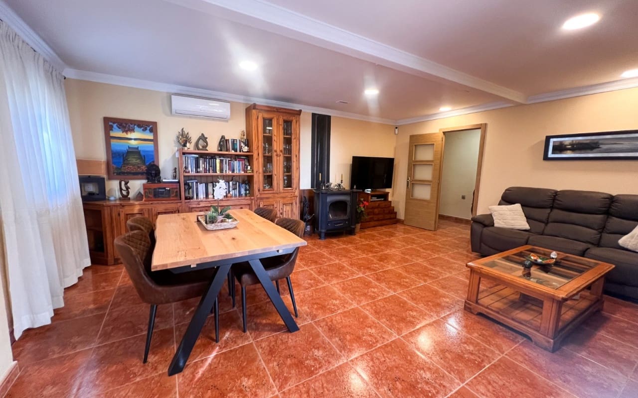 6 chambre Finca/Maison de Campagne à vendre à Alicante ville avec piscine - 659 500 € (Ref: 9805198)