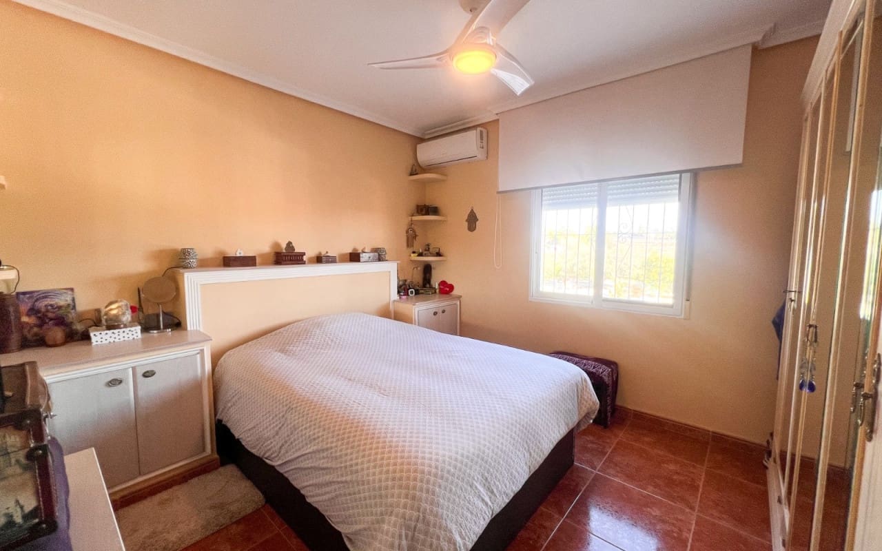 6 chambre Finca/Maison de Campagne à vendre à Alicante ville avec piscine - 659 500 € (Ref: 9805198)