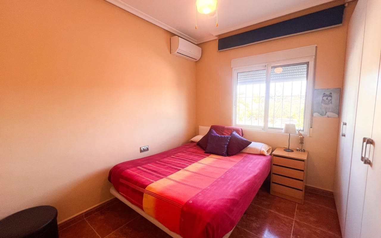 6 chambre Finca/Maison de Campagne à vendre à Alicante ville avec piscine - 659 500 € (Ref: 9805198)