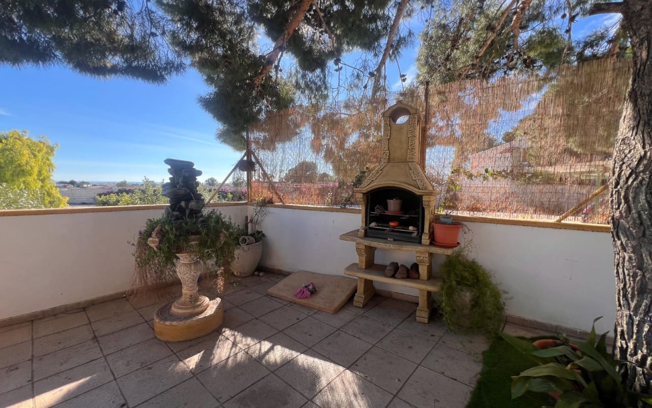 6 chambre Finca/Maison de Campagne à vendre à Alicante ville avec piscine - 659 500 € (Ref: 9805198)