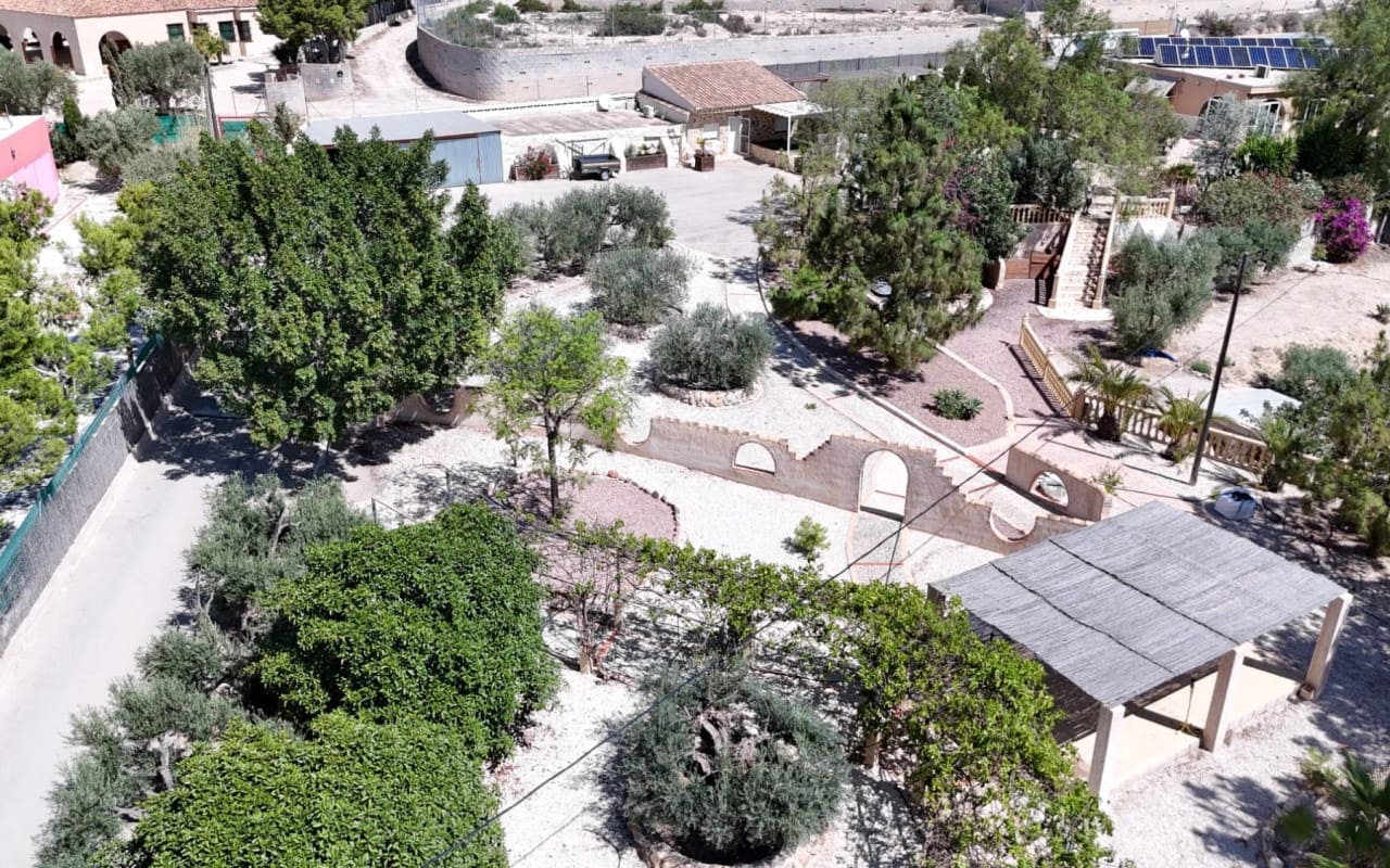 5 Zimmer Finca/Landgut zu verkaufen in Crevillente / Crevillent mit Pool - 422.000 € (Ref: 9805199)