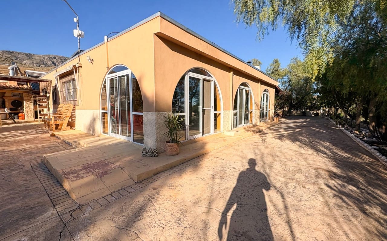 5 Zimmer Finca/Landgut zu verkaufen in Crevillente / Crevillent mit Pool - 422.000 € (Ref: 9805199)