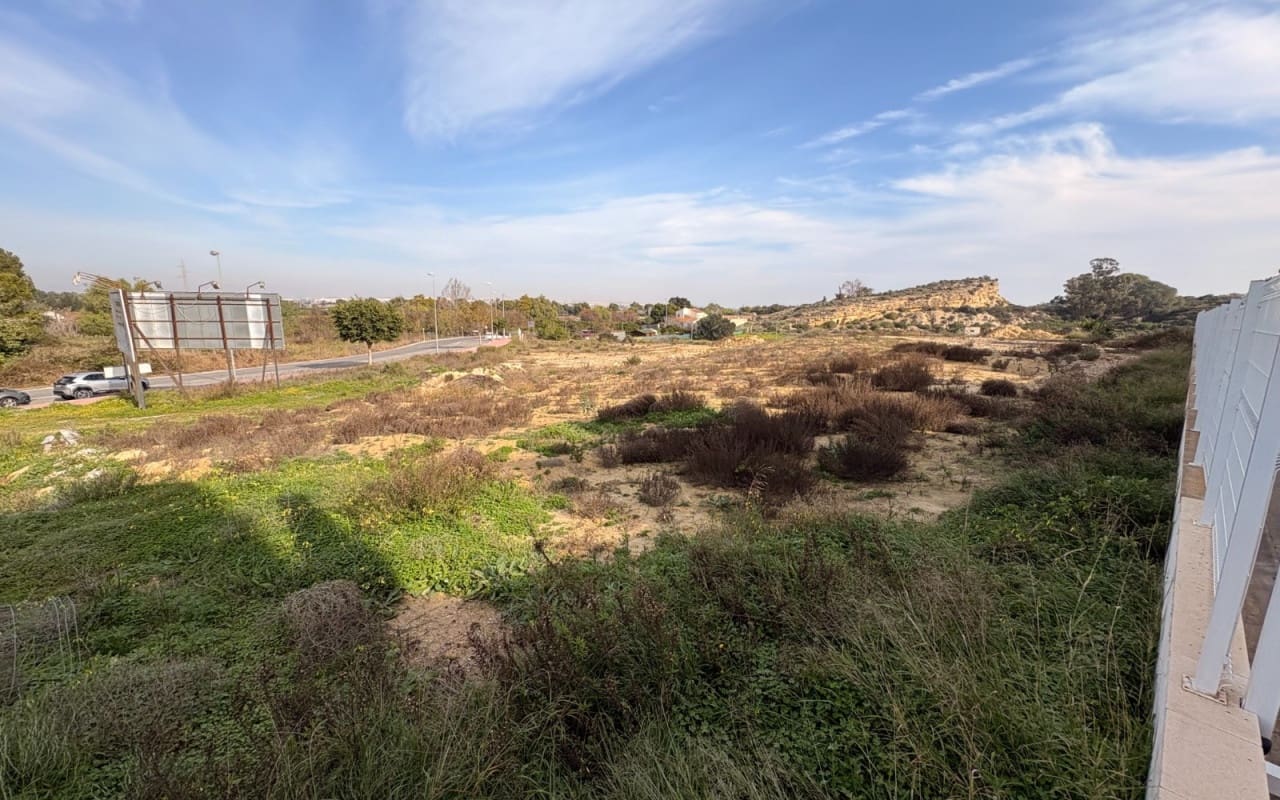 Byggetomt til salgs i La Marquesa - € 980 000 (Ref: 9805200)