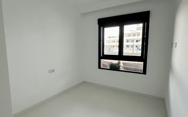 2 chambre Appartement à vendre à San Miguel de Salinas avec piscine - 220 000 € (Ref: 9805201)