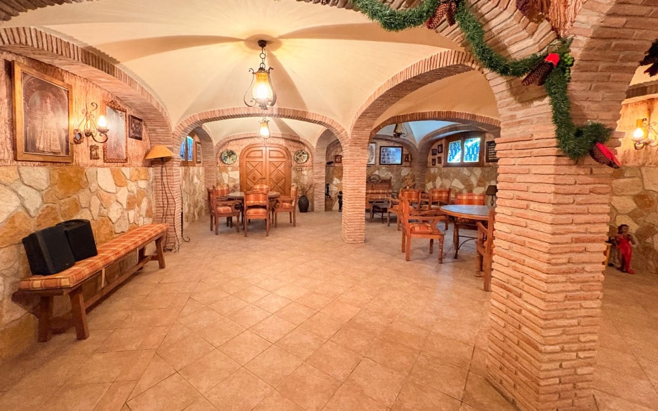 7 soverom Finca/Herregård til salgs i Elche / Elx med svømmebasseng - € 950 000 (Ref: 9805202)