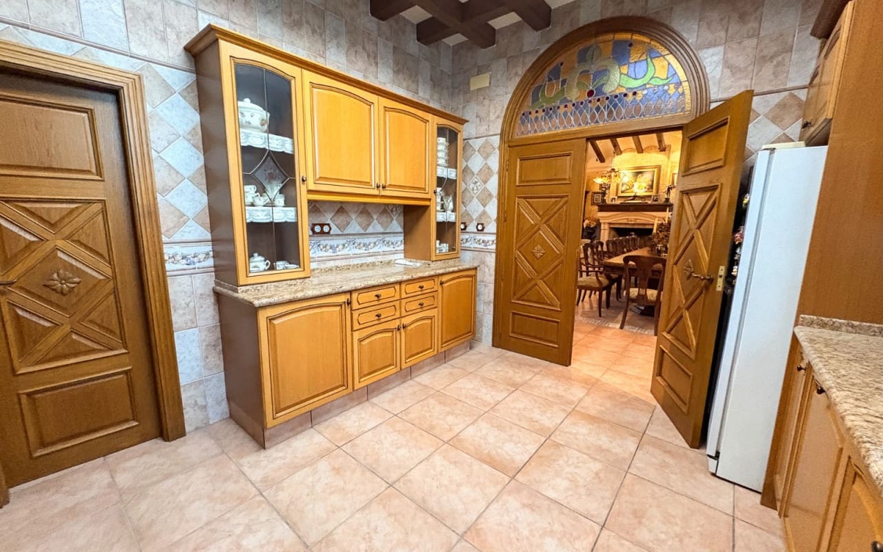 7 soverom Finca/Herregård til salgs i Elche / Elx med svømmebasseng - € 950 000 (Ref: 9805202)