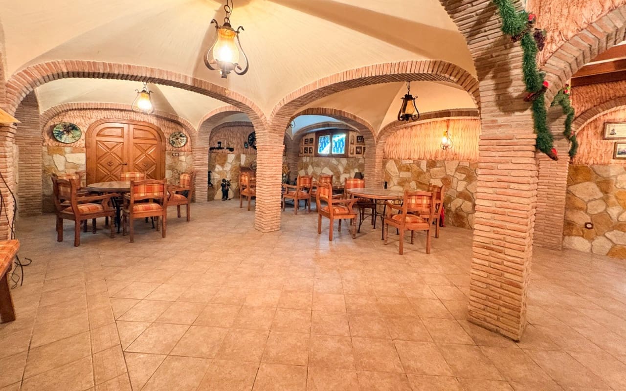 7 soverom Finca/Herregård til salgs i Elche / Elx med svømmebasseng - € 950 000 (Ref: 9805202)