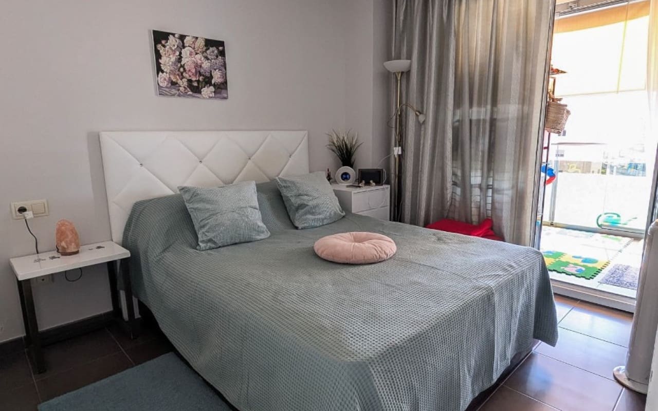 2 makuuhuone Huoneisto myytävänä paikassa El Campello mukana uima-altaan - 370 000 € (Ref: 9805203)