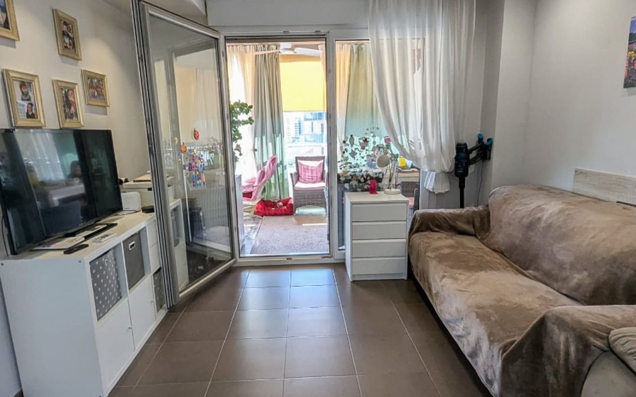 2 makuuhuone Huoneisto myytävänä paikassa El Campello mukana uima-altaan - 370 000 € (Ref: 9805203)