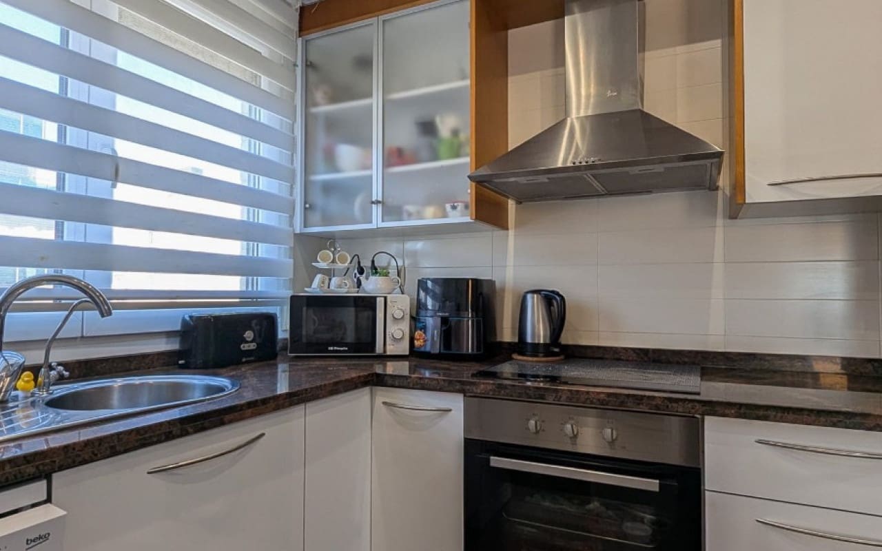 2 makuuhuone Huoneisto myytävänä paikassa El Campello mukana uima-altaan - 370 000 € (Ref: 9805203)