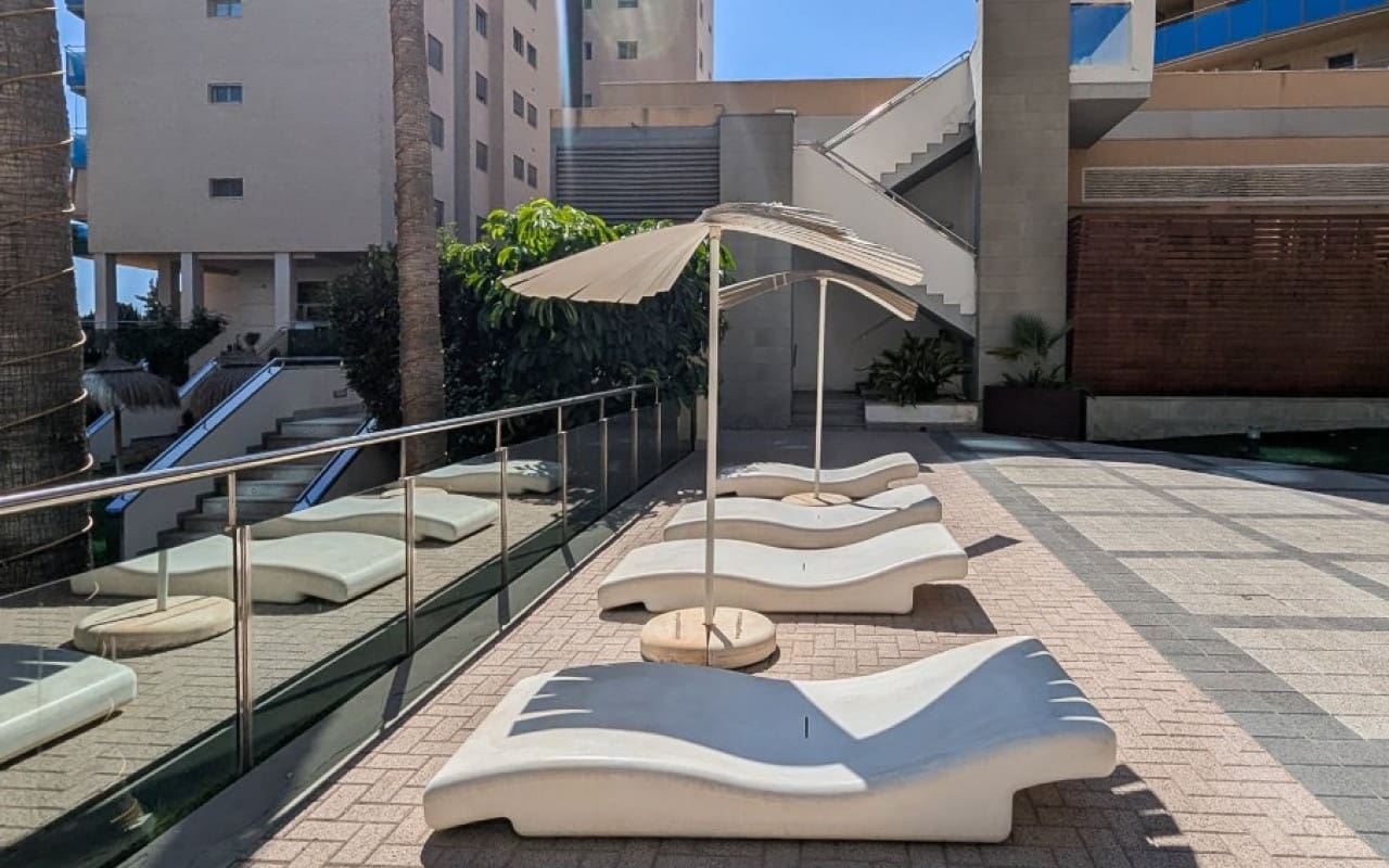 2 makuuhuone Huoneisto myytävänä paikassa El Campello mukana uima-altaan - 370 000 € (Ref: 9805203)