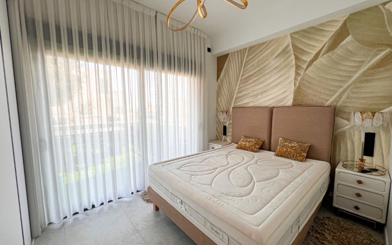 3 slaapkamer Strandappartement te koop in Guardamar del Segura met zwembad - € 399.000 (Ref: 9805204)