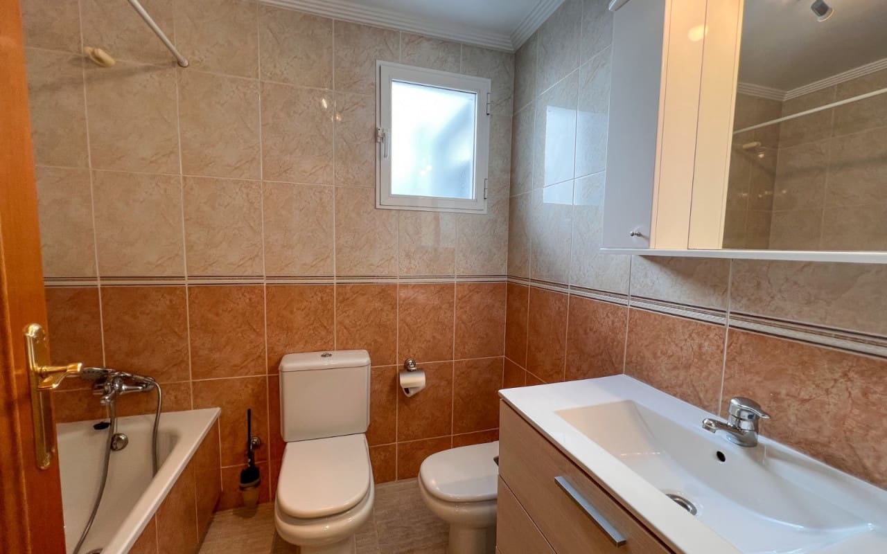 3 slaapkamer Penthouse te koop in Torrevieja - € 265.000 (Ref: 9805205)