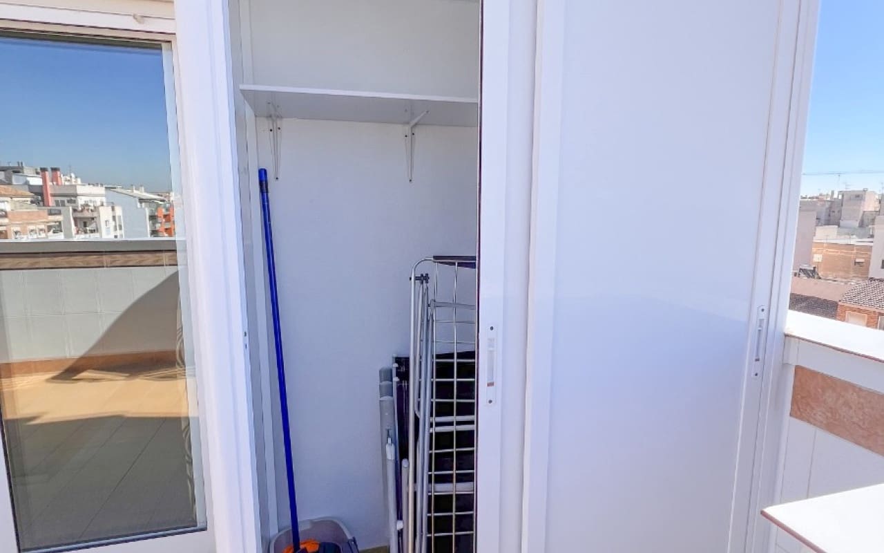 3 slaapkamer Penthouse te koop in Torrevieja - € 265.000 (Ref: 9805205)