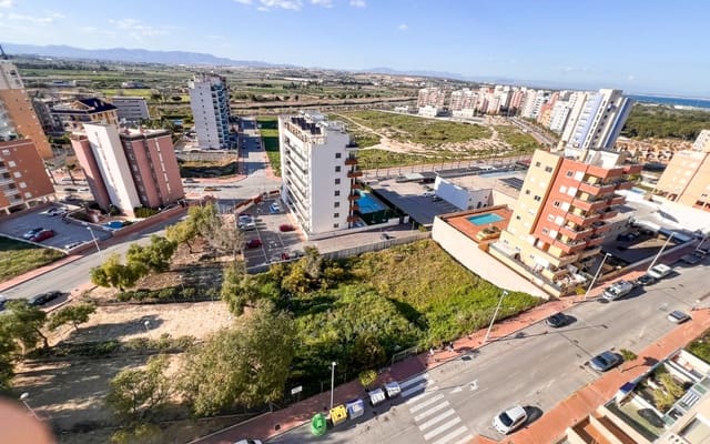Byggegrund til salg i Puerto Deportivo, Guardamar del Segura - € 790.000 (Ref: 9805206)