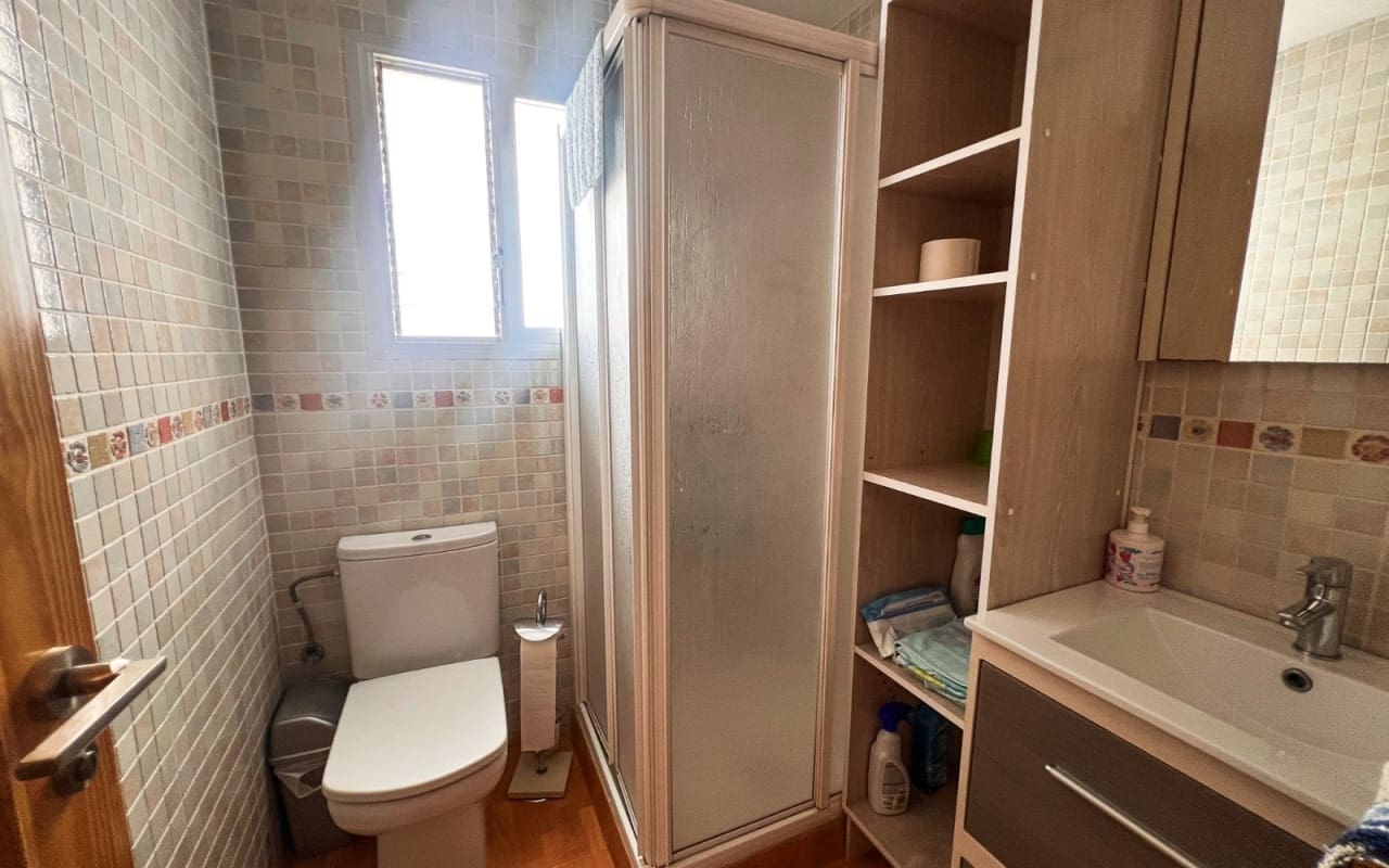 Apartamento de 3 habitaciones en Guardamar del Segura en venta - 206.000 € (Ref: 9805208)