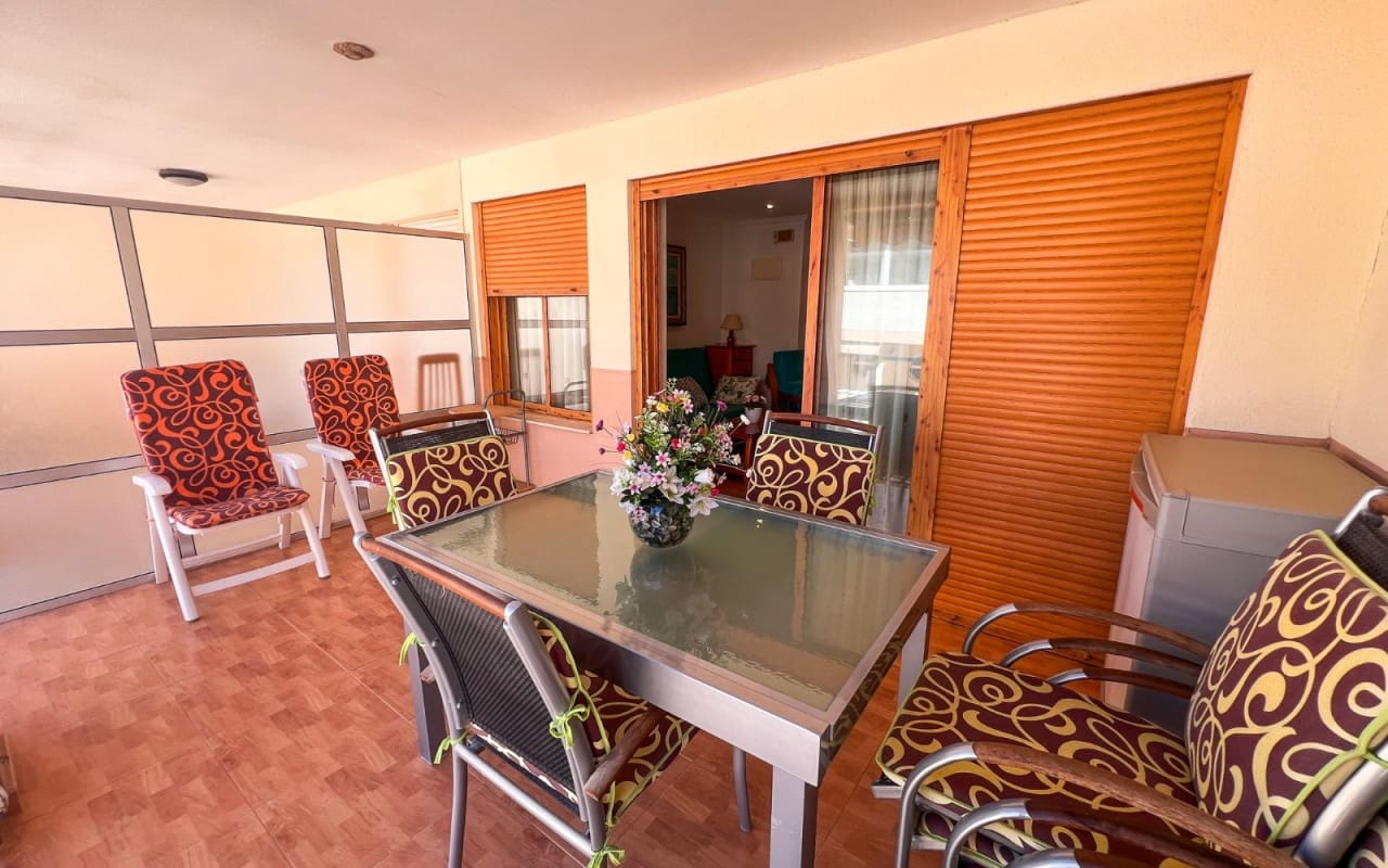 Apartamento de 3 habitaciones en Guardamar del Segura en venta - 206.000 € (Ref: 9805208)