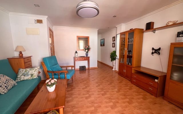 Apartamento de 3 habitaciones en Guardamar Playa, Guardamar del Segura en venta - 206.000 € (Ref: 9805208)