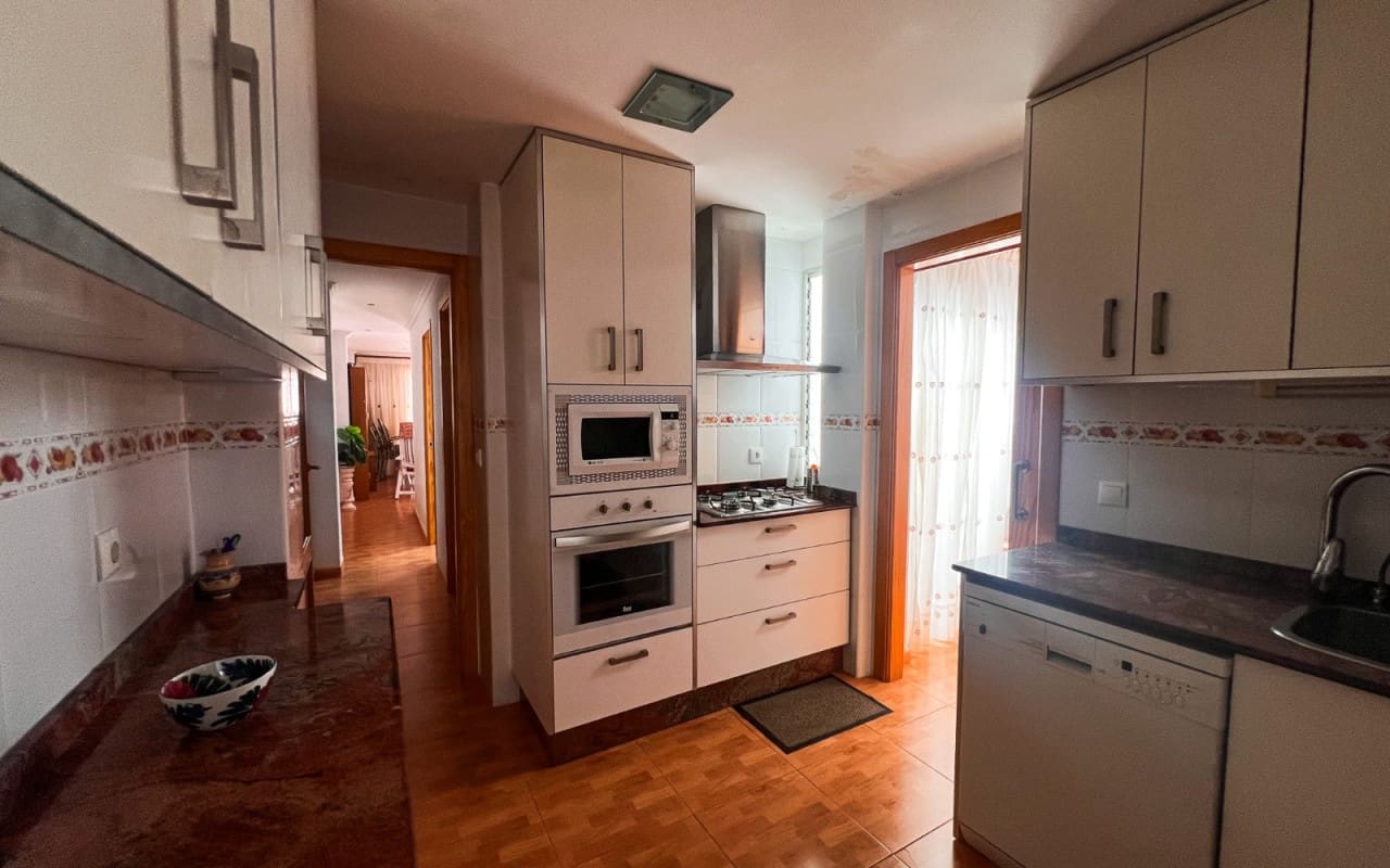 Apartamento de 3 habitaciones en Guardamar del Segura en venta - 206.000 € (Ref: 9805208)