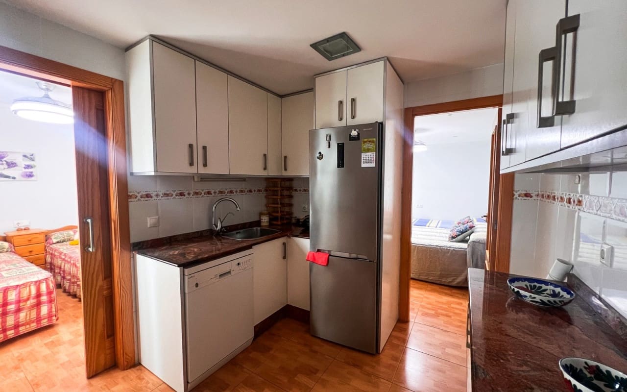 Apartamento de 3 habitaciones en Guardamar del Segura en venta - 206.000 € (Ref: 9805208)