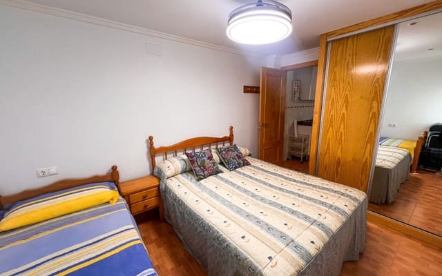 Apartamento de 3 habitaciones en Guardamar Playa, Guardamar del Segura en venta - 206.000 € (Ref: 9805208)